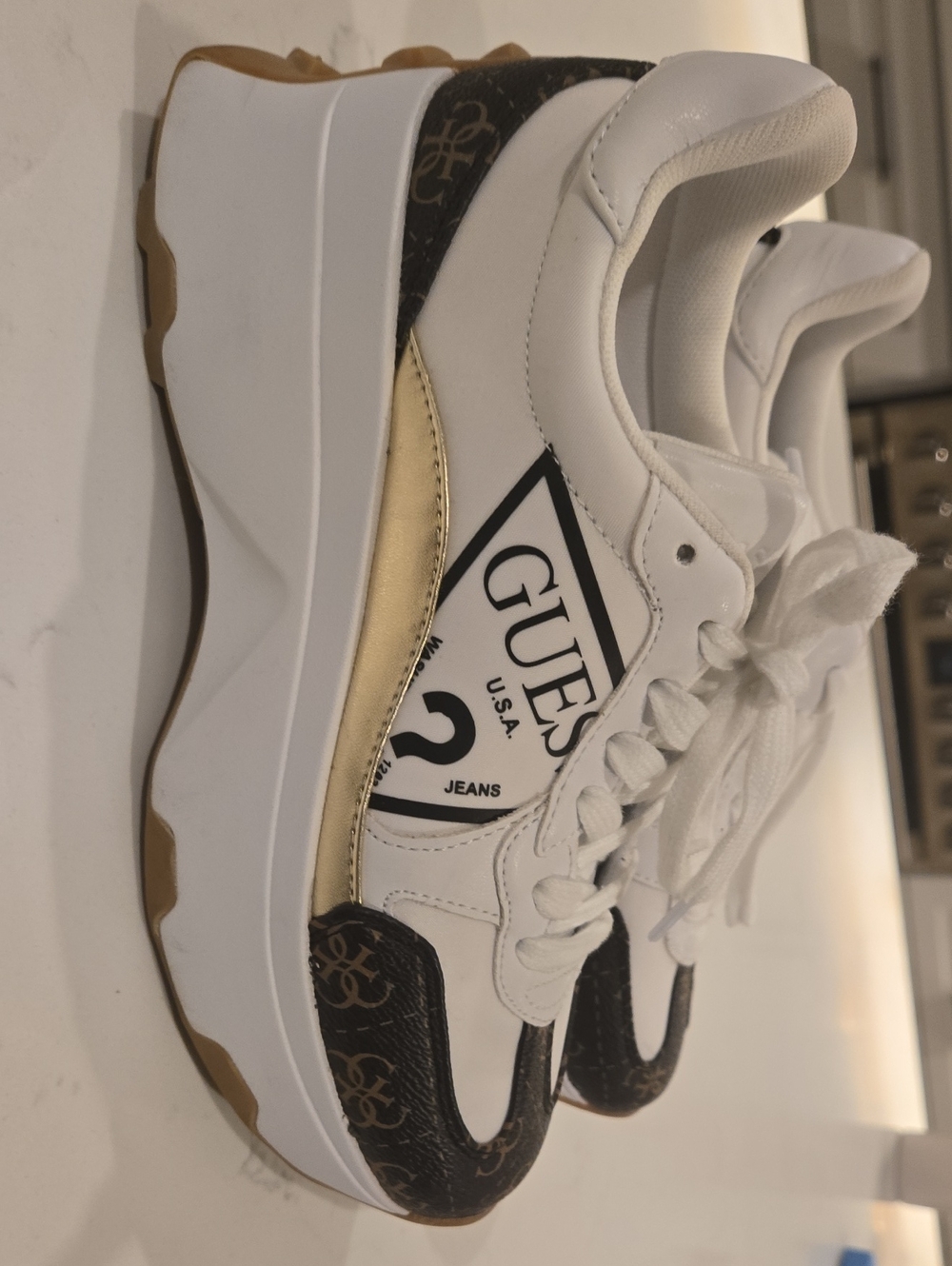 GUESS Women’s White & Brown Logo Patch Sneakers